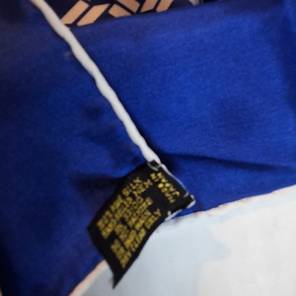 Vintage Jean Caseeere Signed Silk Scarf Blue White Geometric Mod Op Art 60s 70s - Picture 4 of 8